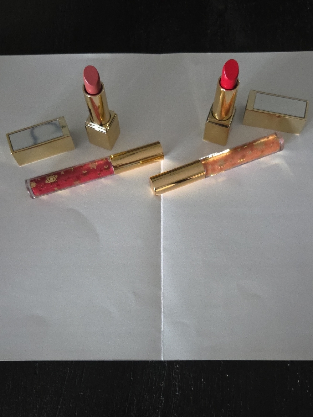 Estee Lauder Lipstick & Gloss Duo - Coral Red and Soft Pink